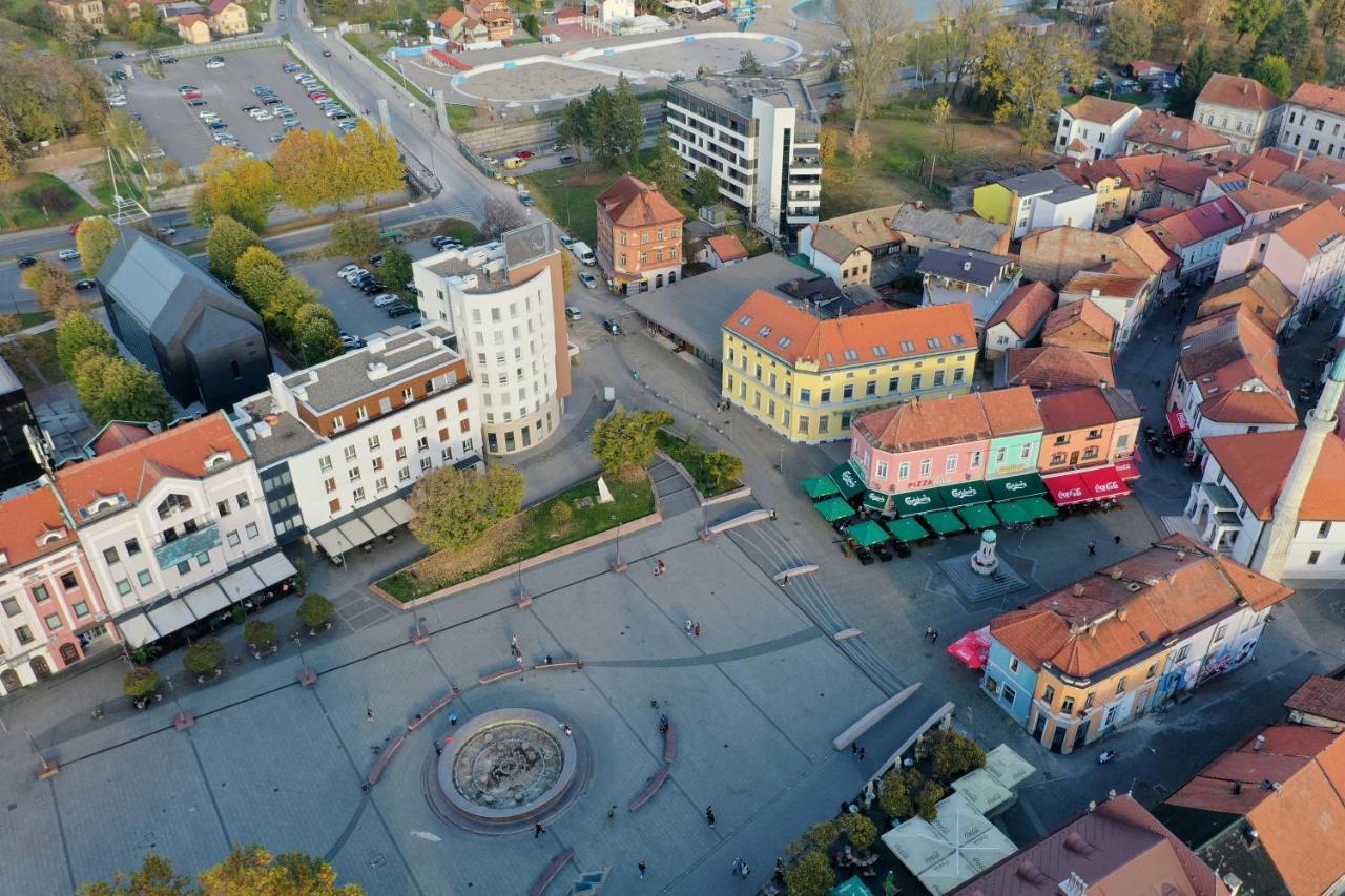 Square Studio Tuzla Exterior foto